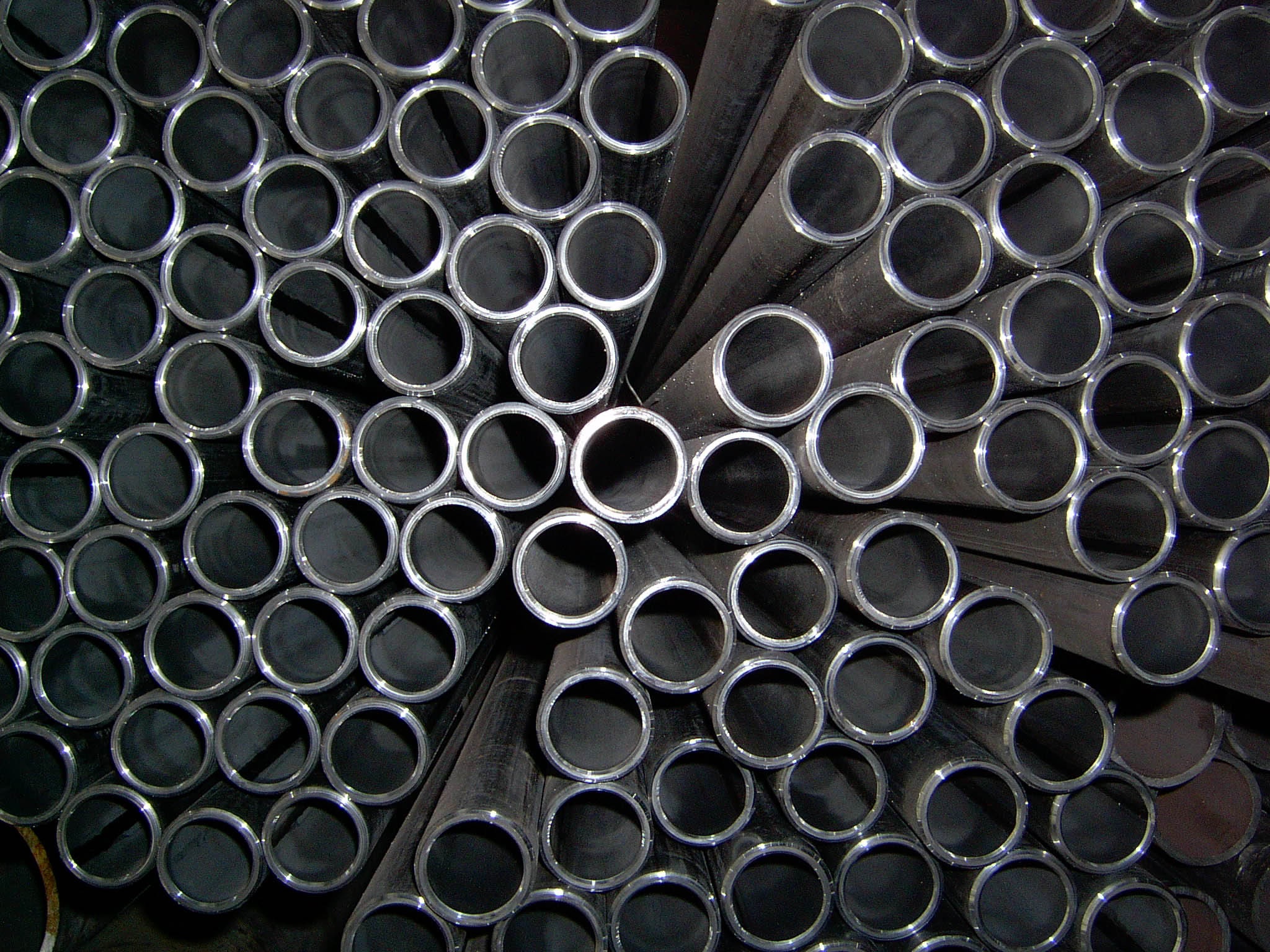 steel-construction-metal-material-circle-pipes-1039526-pxhere.com